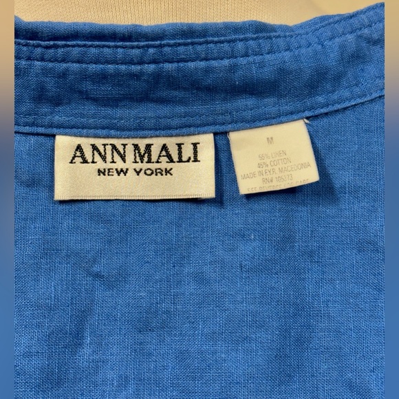 Linen Button-Up Shirt - Picture 5 of 5